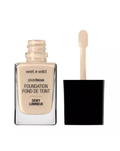 Wet N Wild Photo Focus Foundation Dewy Nude Ivory 28ml